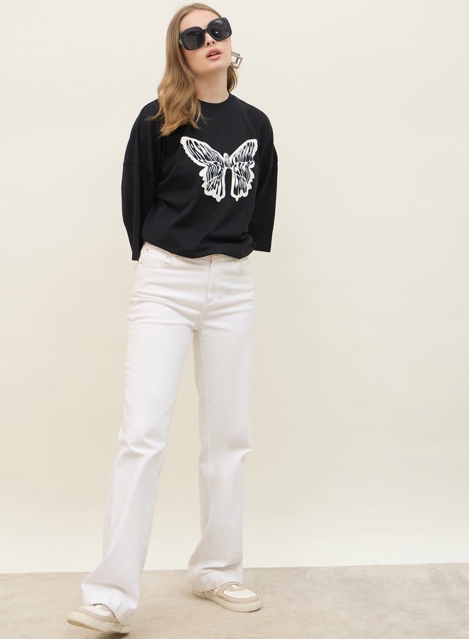 ستايلي تيشيرت بطباعة جرافيك بياقة دائرية - Image 3